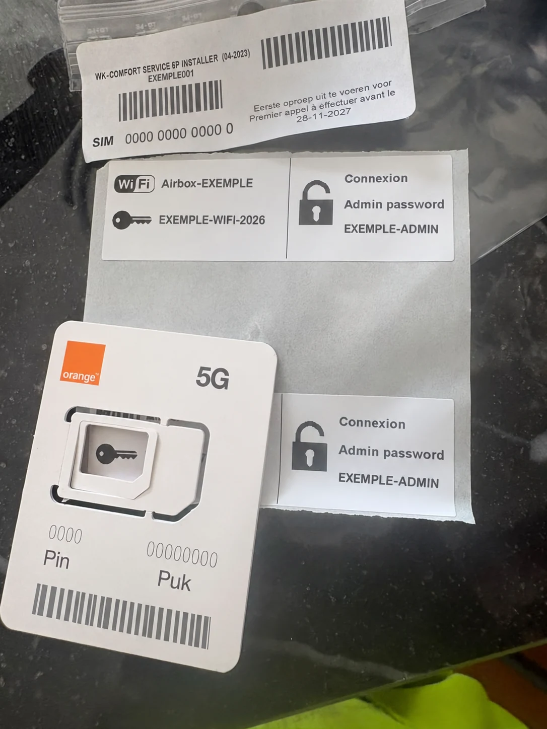 Exemple sécurisé des étiquettes de l’Airbox et de la carte SIM